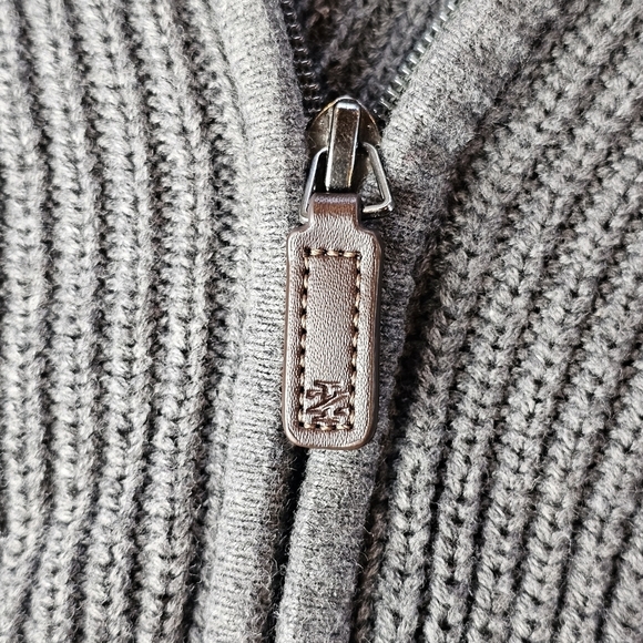 IZOD Men's Gray Long Sleeve Reversible Zipper Woven Cotton Knit Sweater Cardigan - Picture 3 of 10